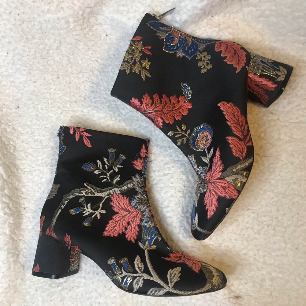 Zara ankle boots